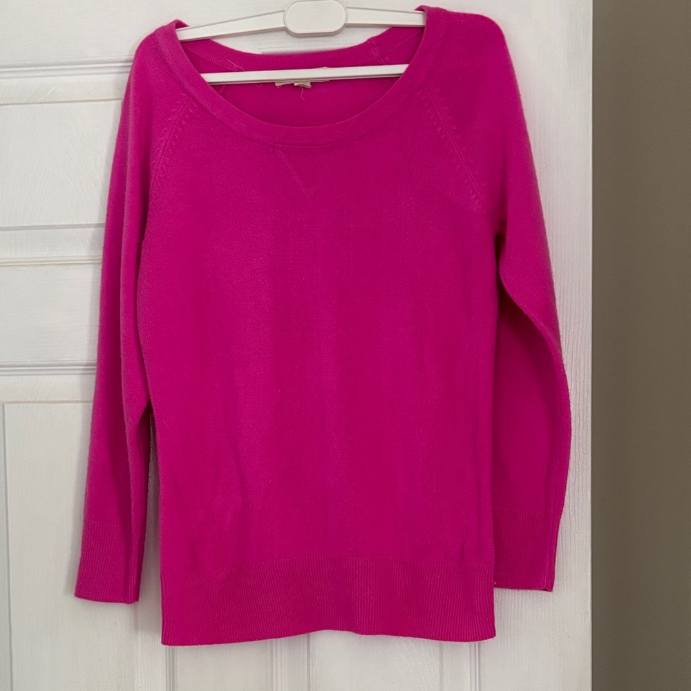 Forever 21 Fuchsia Crew Neck Sweater